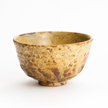 抹茶碗　イラボ金彩"桜図"　俊山窯 KOTOPOTTER