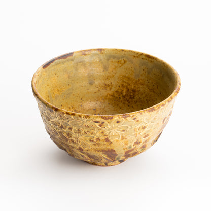 抹茶碗　イラボ金彩"桜図"　俊山窯 KOTOPOTTER