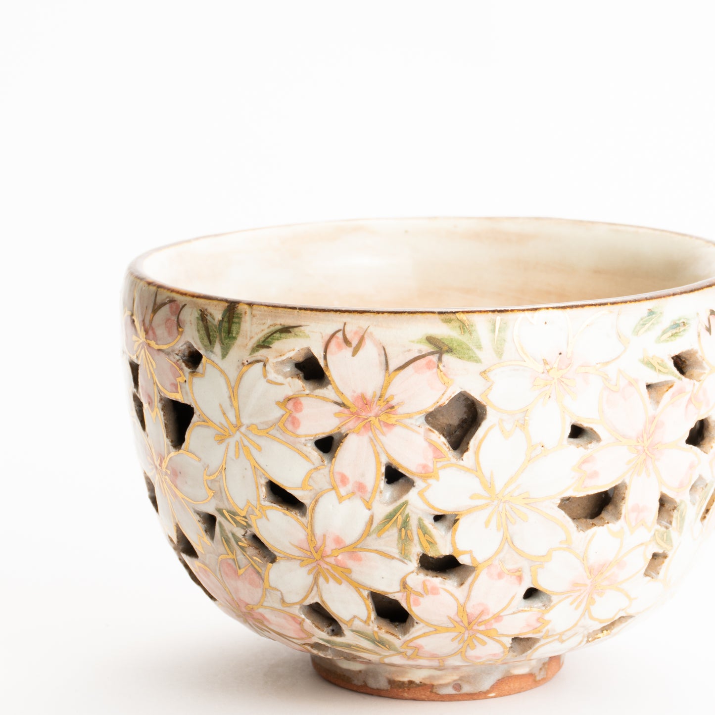 抹茶碗　透かし彫"桜図"　俊山窯 KOTOPOTTER