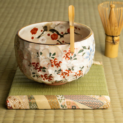 抹茶碗　色絵"四季草花"　俊山窯 KOTOPOTTER