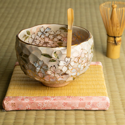 抹茶碗　色絵"桜之図"　俊山窯 KOTOPOTTER