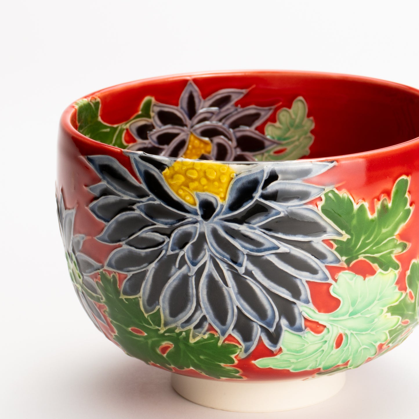 抹茶碗　朱交趾"黒菊"　一如 KOTOPOTTER