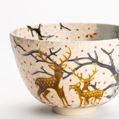 抹茶碗　淡紫交趾"桜に鹿"　一如 KOTOPOTTER