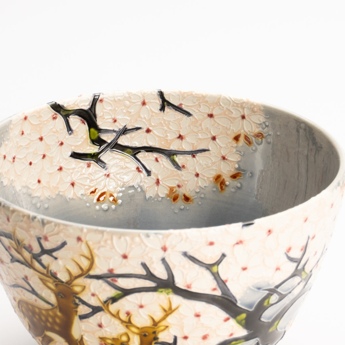 抹茶碗　淡紫交趾"桜に鹿"　一如 KOTOPOTTER