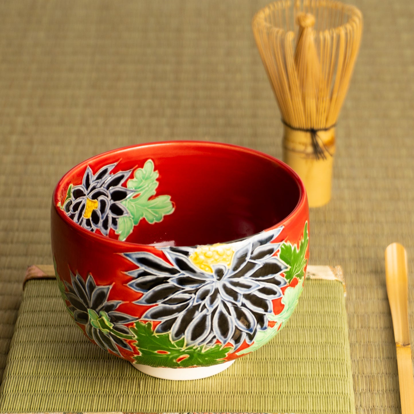 抹茶碗　朱交趾"黒菊"　一如 KOTOPOTTER