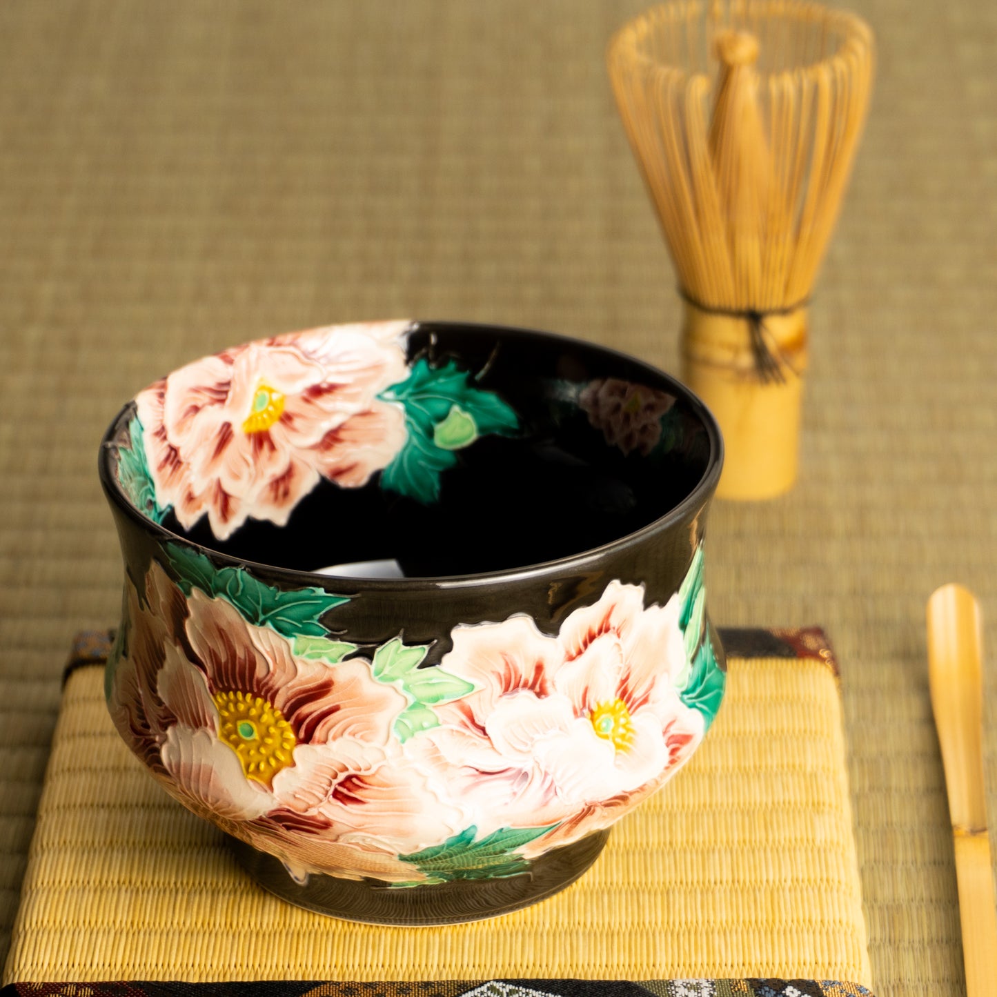 抹茶碗　紫交趾 "牡丹"　一如 KOTOPOTTER