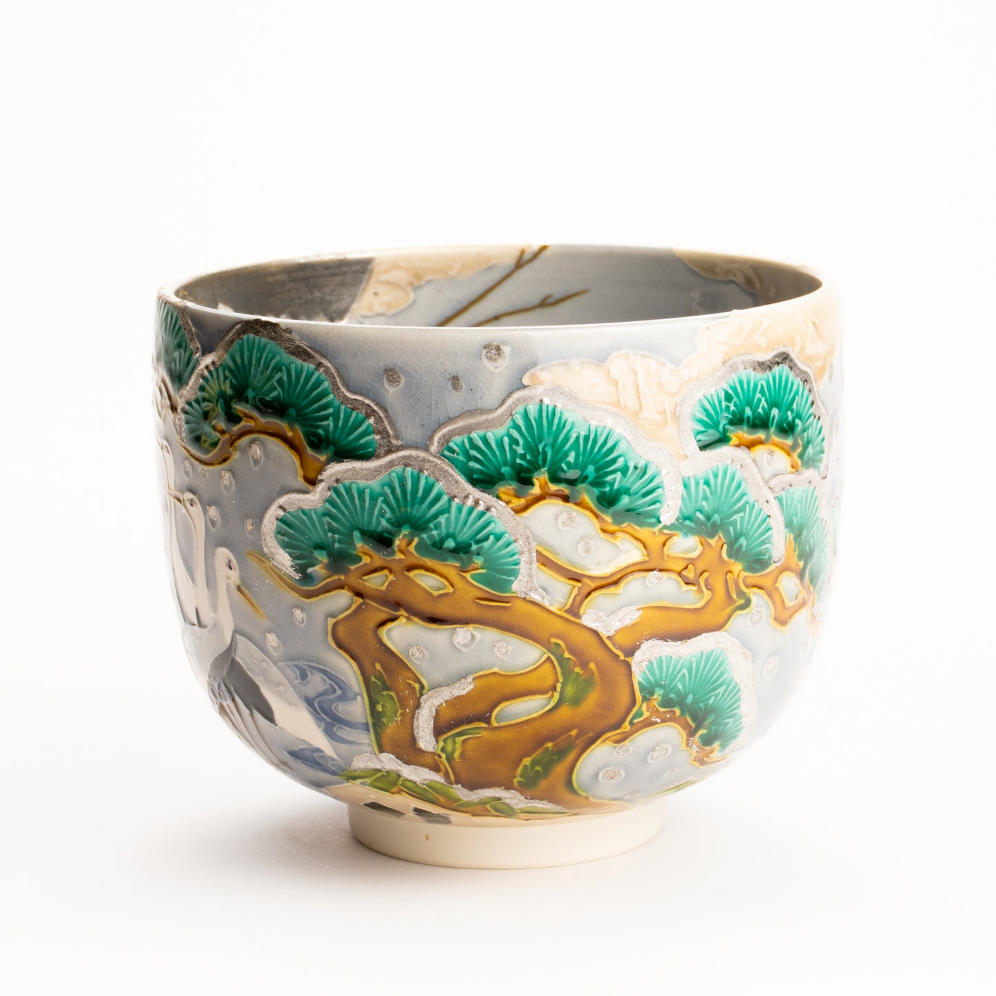 抹茶碗　淡紫交趾"月下に雪松と鶴"　一如 KOTOPOTTER