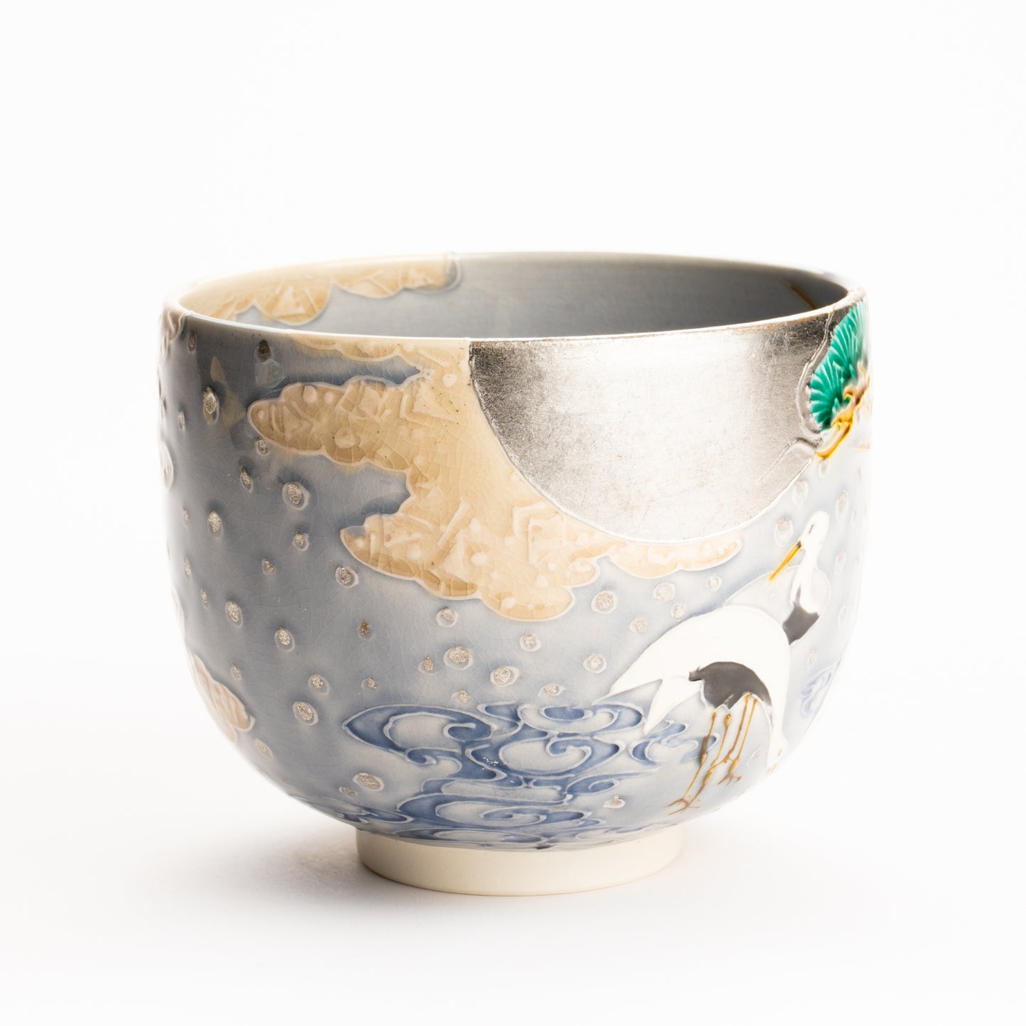 抹茶碗　淡紫交趾"月下に雪松と鶴"　一如 KOTOPOTTER