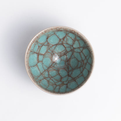 ぐい呑　青瓷 3B　和泉良法 - Handcrafted Japanese pottery from Kyoto - Kyo ware / Kiyomizu ware.