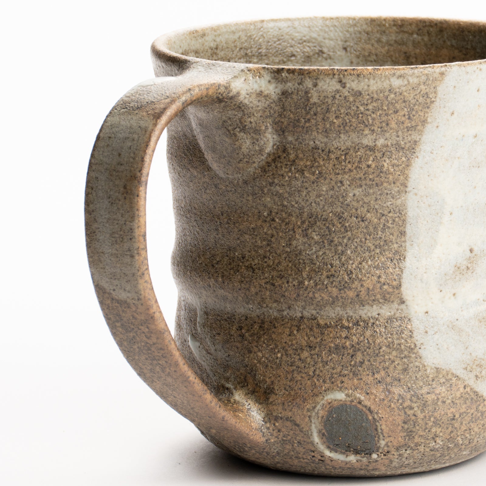 マグカップ　白刷毛目　多屋嘉郎 KOTOPOTTER