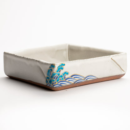 【清水焼】箱皿　色絵金彩"鯛"　伊藤典哲 KOTOPOTTER