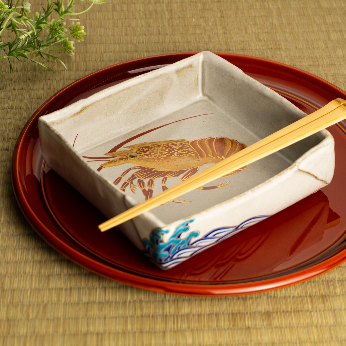 【清水焼】箱皿　色絵金彩"伊勢海老"　伊藤典哲 KOTOPOTTER