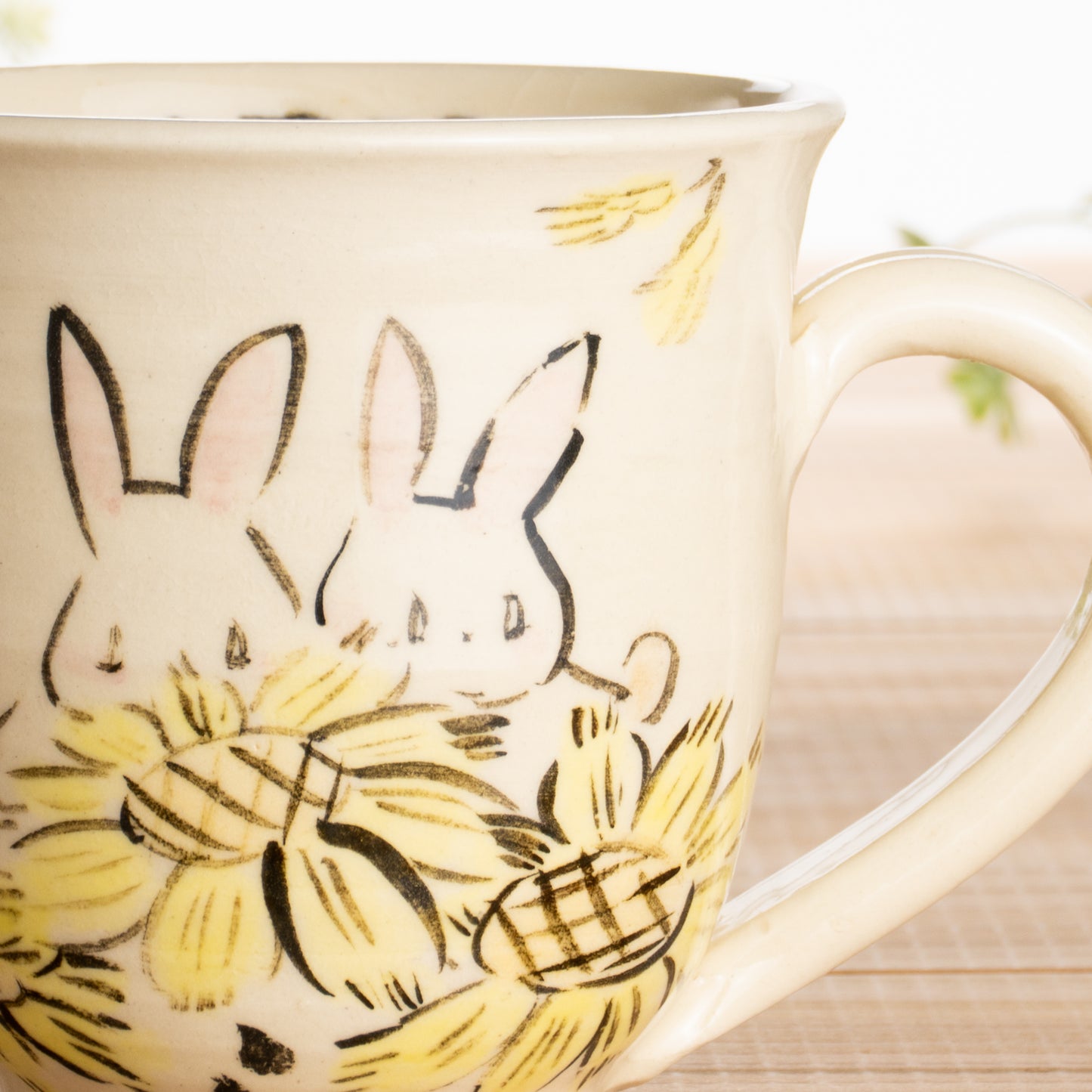 マグカップ　仲良しウサギH　工房咲楽 - Handcrafted Japanese pottery from Kyoto - Kyo ware / Kiyomizu ware.