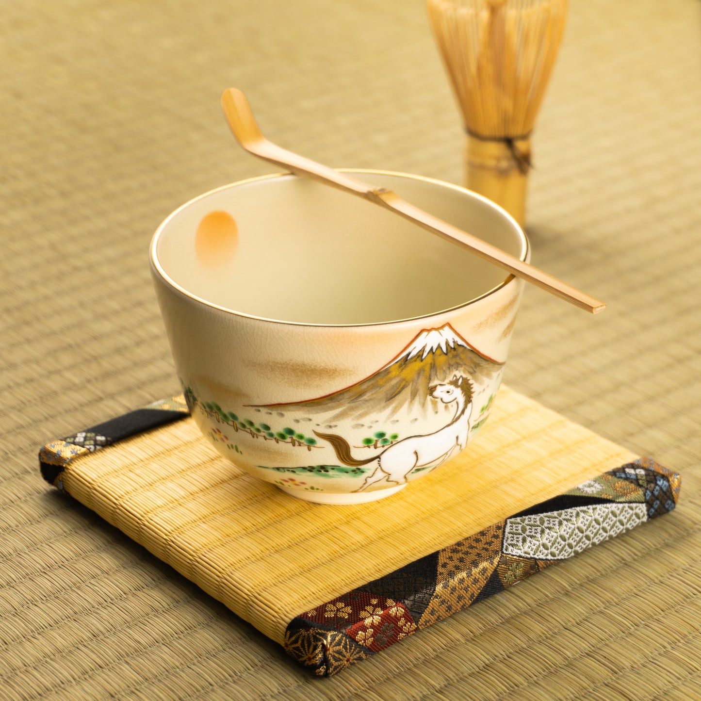 抹茶碗　旭に駿馬と富士　陶楽 KOTOPOTTER