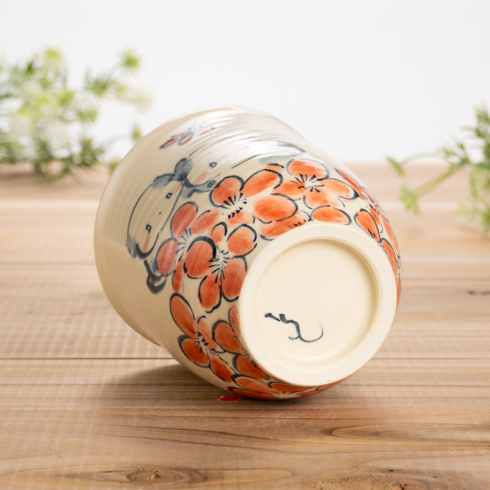 湯呑(大)　仲良し犬G　工房咲楽 - Handcrafted Japanese pottery from Kyoto - Kyo ware / Kiyomizu ware.