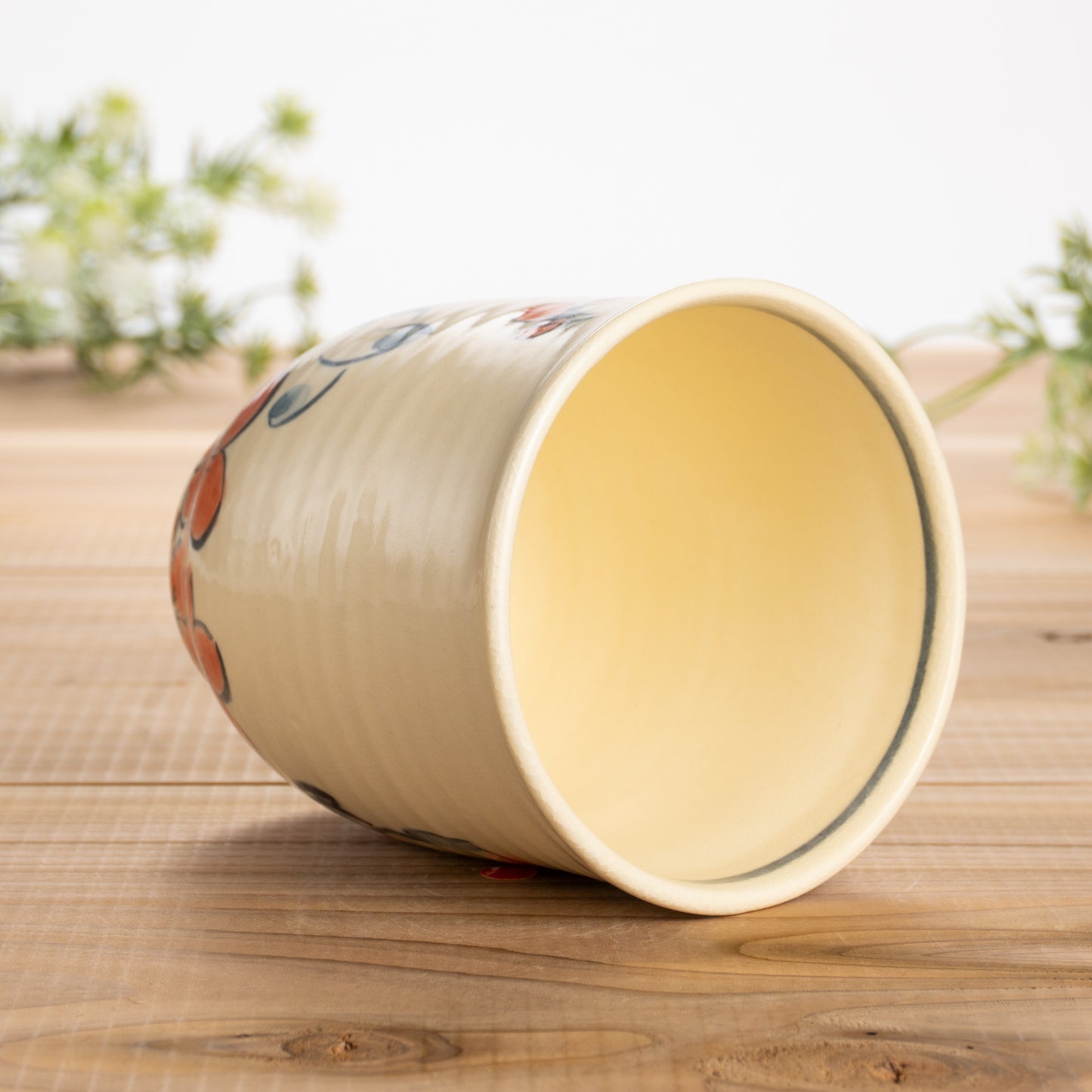 湯呑(大)　仲良し犬G　工房咲楽 - Handcrafted Japanese pottery from Kyoto - Kyo ware / Kiyomizu ware.