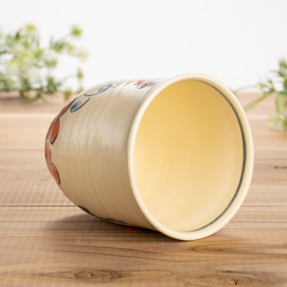 湯呑(大)　仲良し犬G　工房咲楽 - Handcrafted Japanese pottery from Kyoto - Kyo ware / Kiyomizu ware.