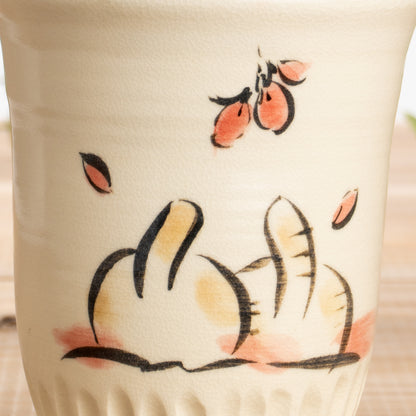 フリーカップ　仲良し猫D　工房咲楽 - Handcrafted Japanese pottery from Kyoto - Kyo ware / Kiyomizu ware.