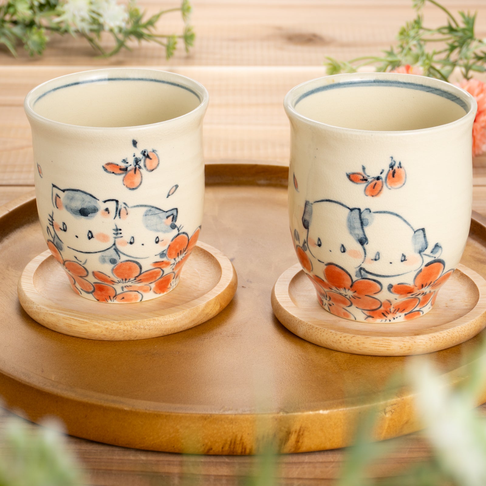 湯呑(小)　仲良し犬J　工房咲楽 - Handcrafted Japanese pottery from Kyoto - Kyo ware / Kiyomizu ware.