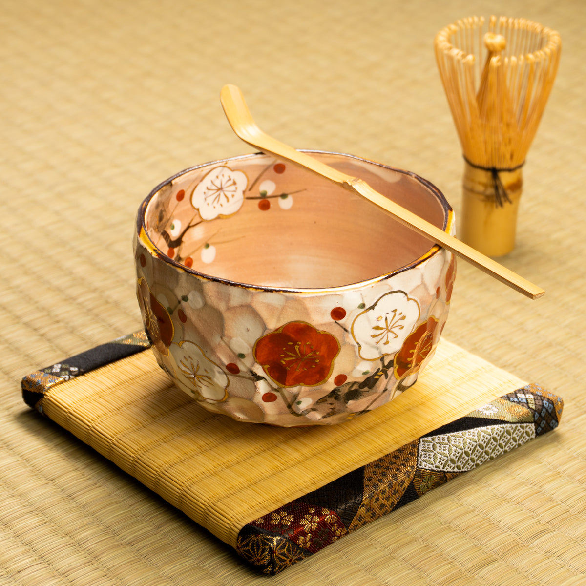 抹茶碗　紅白梅　俊山窯 KOTOPOTTER