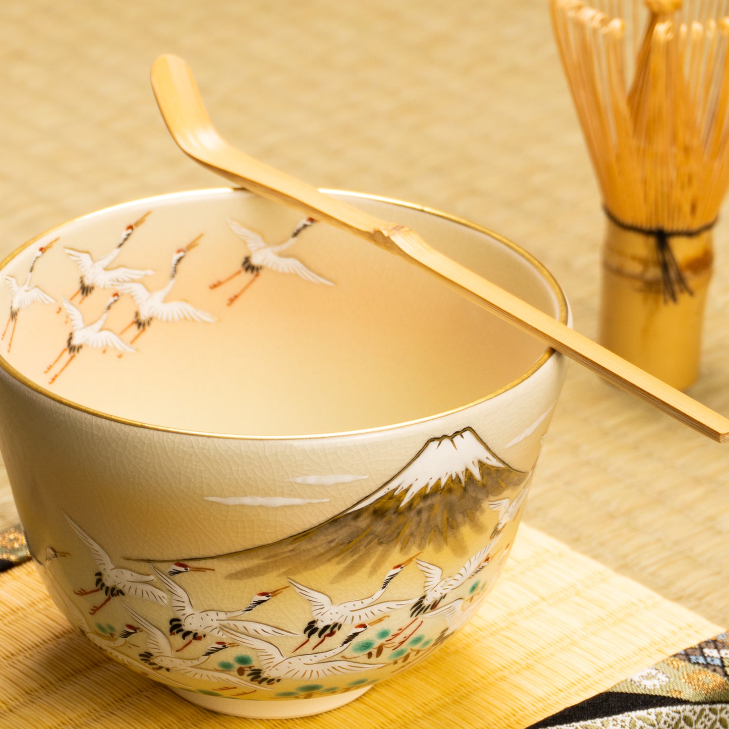 抹茶碗　富士に郡鶴　陶楽 KOTOPOTTER