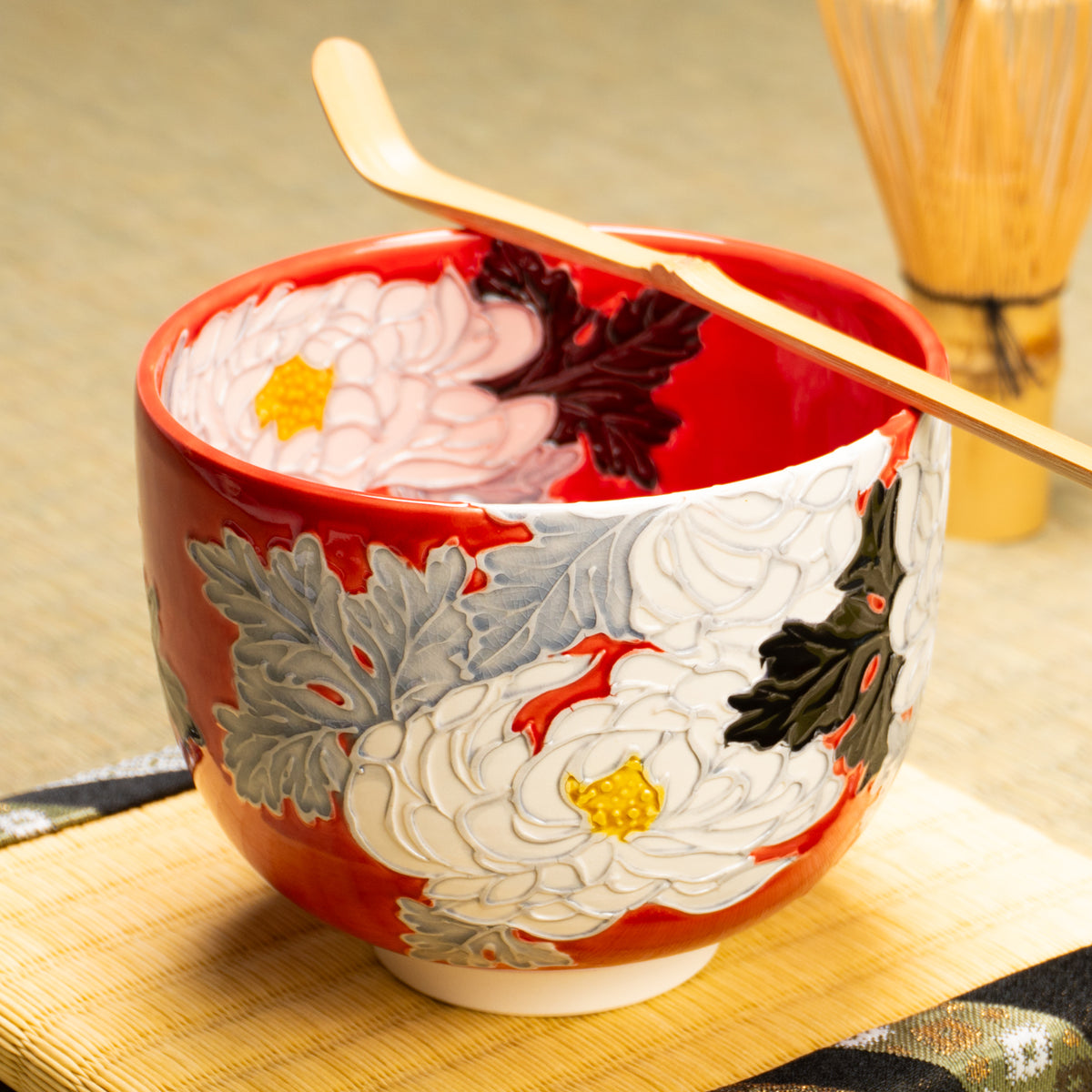 抹茶碗　朱交趾"白菊"　一如 KOTOPOTTER