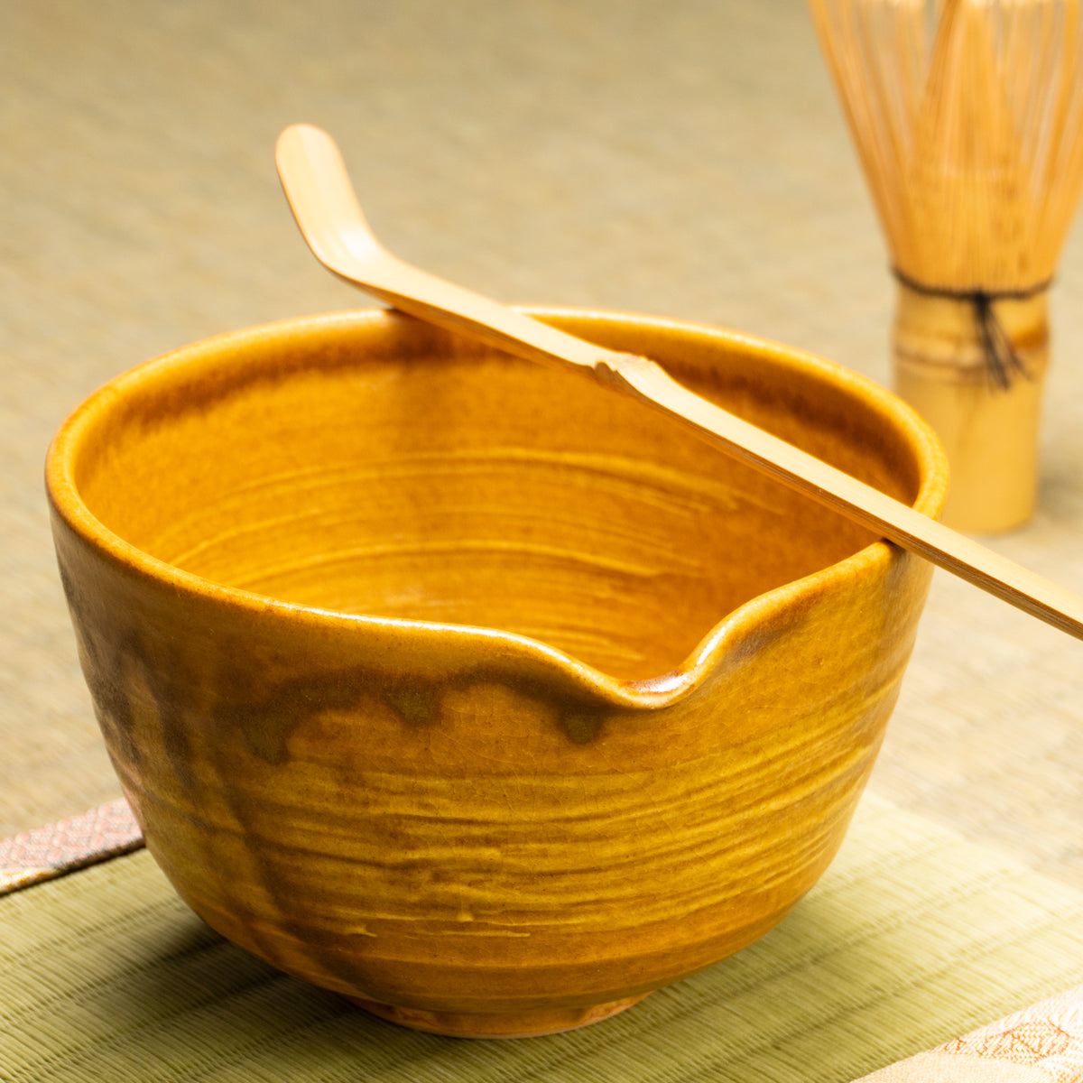 片口抹茶碗　伊羅保　十全窯 KOTOPOTTER