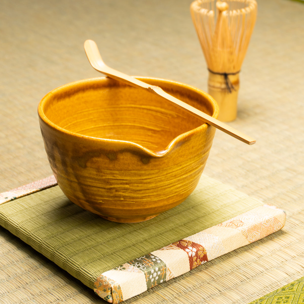 片口抹茶碗　伊羅保　十全窯 KOTOPOTTER
