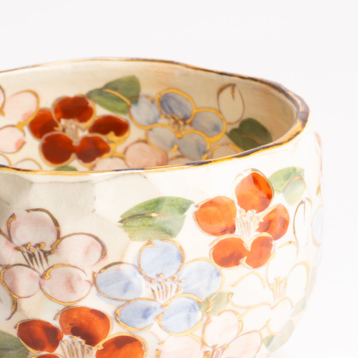抹茶碗　色絵 椿之図　俊山窯 KOTOPOTTER