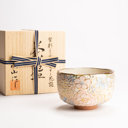 抹茶碗　色絵金彩 花詰　俊山窯 KOTOPOTTER