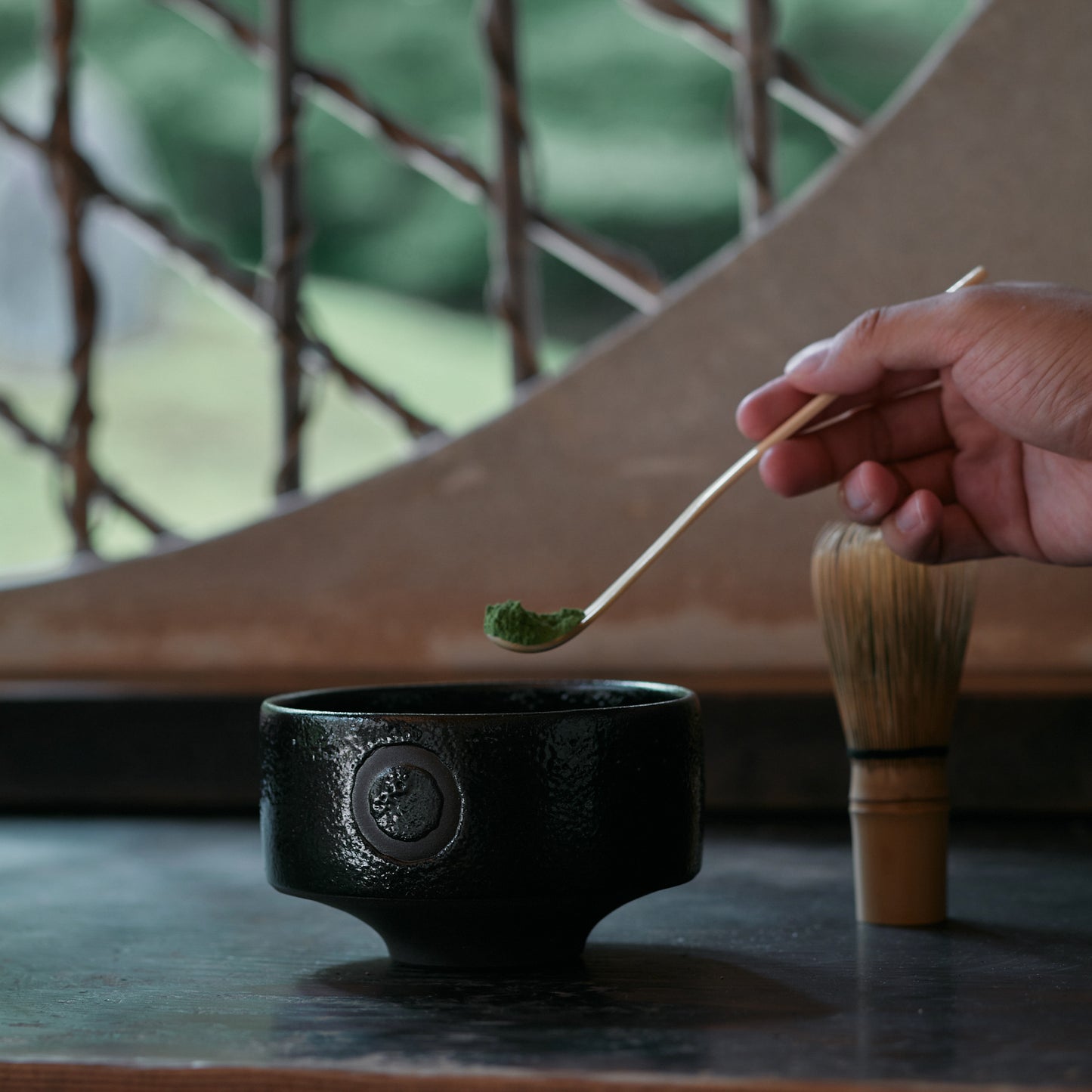 抹茶碗　瀬戸黒　QUTOTEN KOTOPOTTER