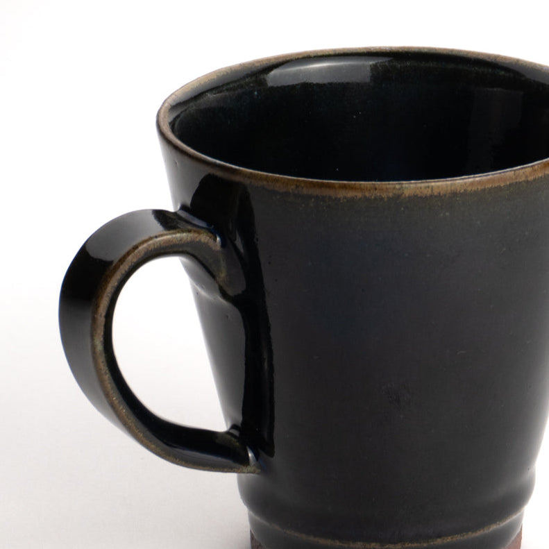 マグカップ　緑黒釉　長元宏 - Handcrafted Japanese pottery from Kyoto - Kyo ware / Kiyomizu ware.
