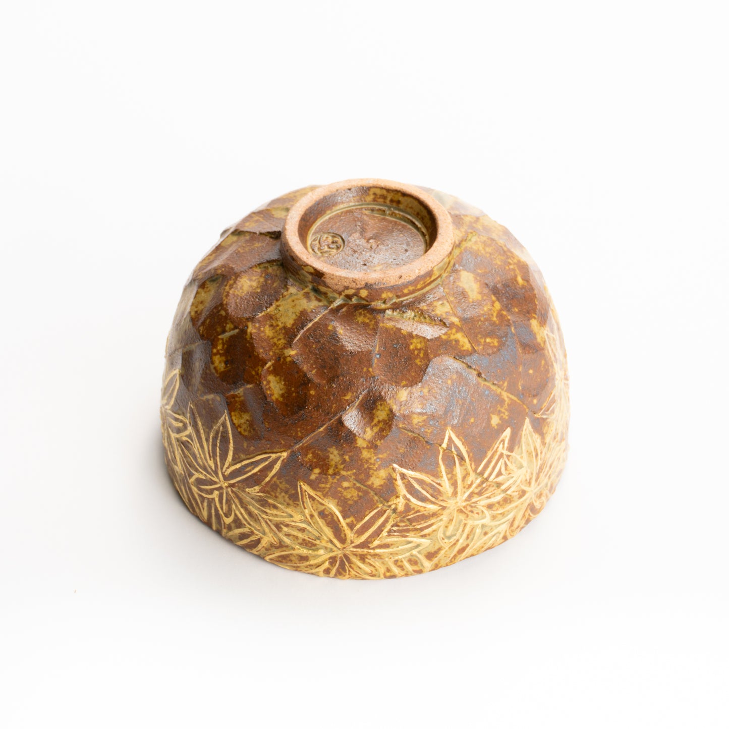 抹茶碗　イラボ金彩"楓図"B　俊山窯 KOTOPOTTER