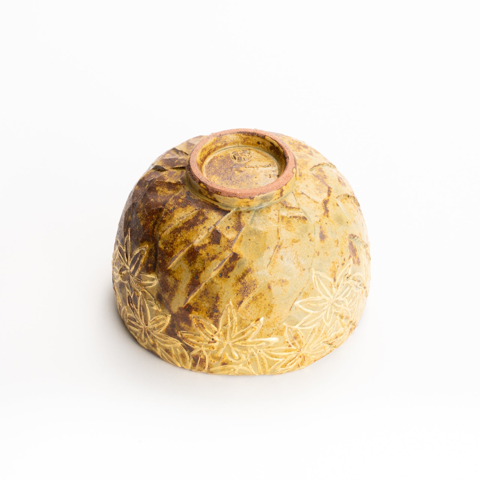 抹茶碗　イラボ金彩"楓図"A　俊山窯 KOTOPOTTER