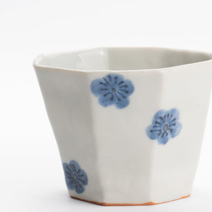 蕎麦猪口　染付 梅　永田工房 - Handcrafted Japanese pottery from Kyoto - Kyo ware / Kiyomizu ware.