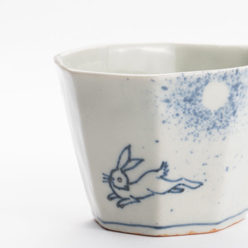 蕎麦猪口　染付 月とウサギ　永田工房 - Handcrafted Japanese pottery from Kyoto - Kyo ware / Kiyomizu ware.