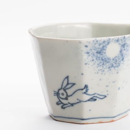 蕎麦猪口　染付 月とウサギ　永田工房 - Handcrafted Japanese pottery from Kyoto - Kyo ware / Kiyomizu ware.