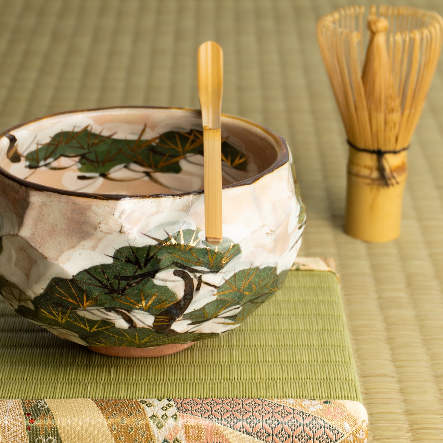 抹茶碗　イラボ金彩"桜之図"　俊山窯 (コピー) KOTOPOTTER