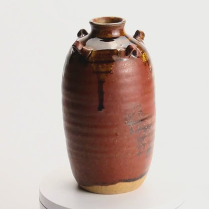 耳付き花瓶　鉄釉灰被り　桶谷定一