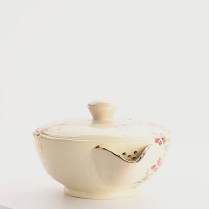 Small teapot for gyokuro -Autumn flowers  by Shunzan kiln 