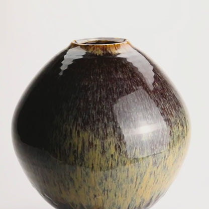 花瓶　天目　桶谷洋