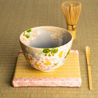 抹茶碗　淡紫交趾"桜に雲"　一如 KOTOPOTTER