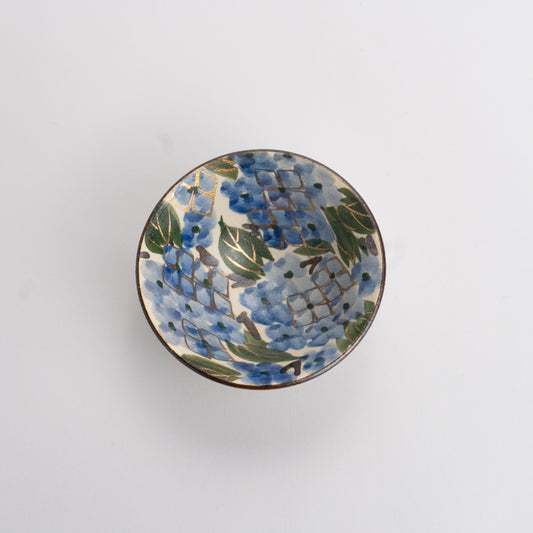 盃　紫陽花　俊山窯 - Handcrafted Japanese pottery from Kyoto - Kyo ware / Kiyomizu ware.