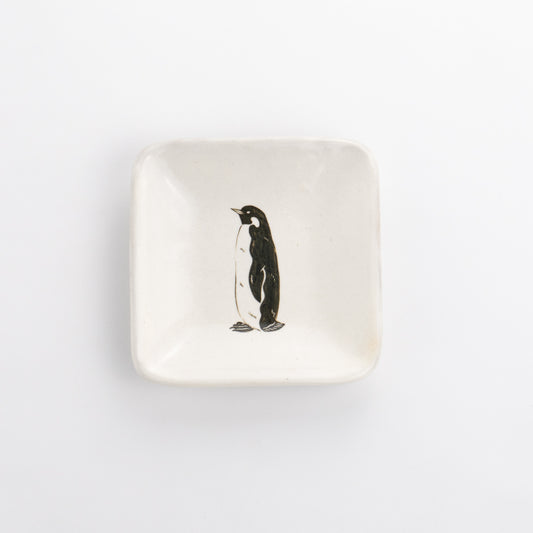 角小皿　コウテイペンギン　澤田卓伸 - Handcrafted Japanese pottery from Kyoto - Kyo ware / Kiyomizu ware.